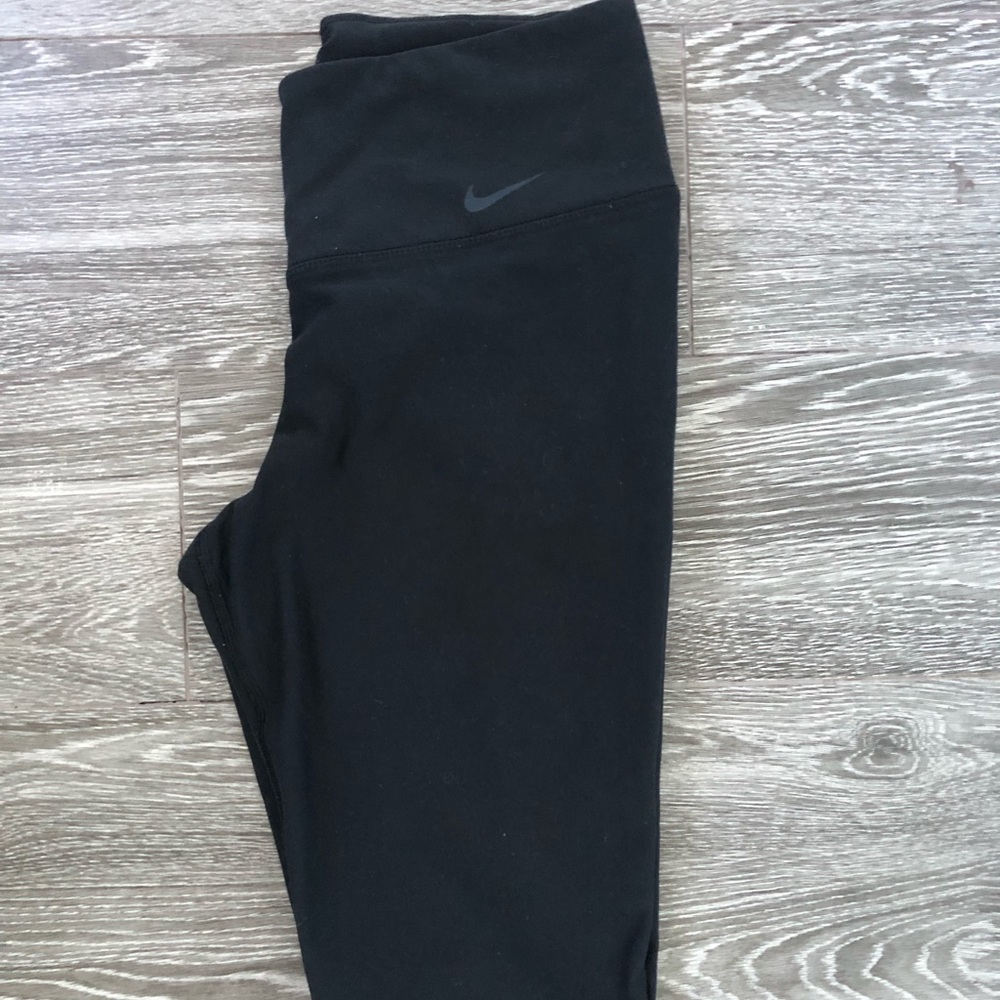 nike one legend pant